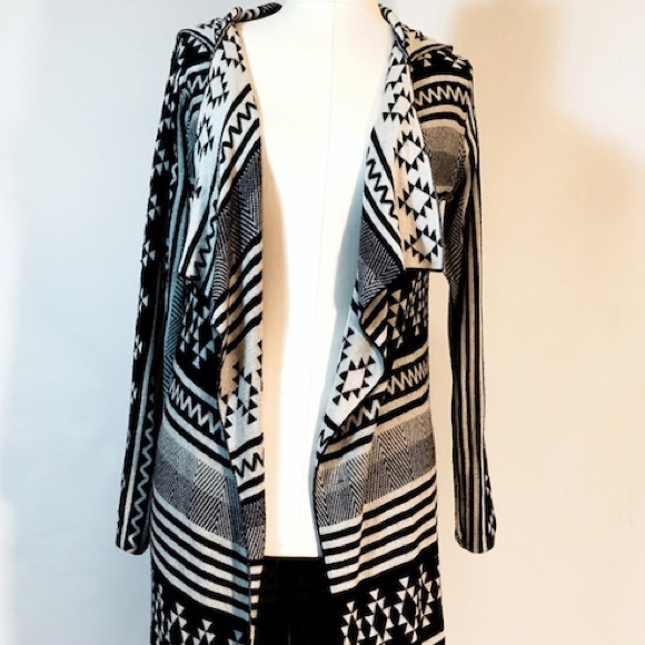 MIA MADDISON OPEN-FRONT HOODED CARDIGAN - Picture 2 of 5